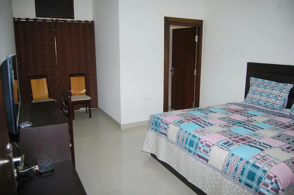 Δωμάτια σε οικογενειακή κατοικία Tree Of Happiness Homestay. Agra