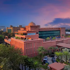 5* Hotell Taj